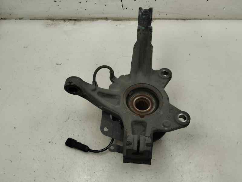 MANGUETA DELANTERA IZQUIERDA RENAULT CLIO 0.9 TSE MT 90CV
