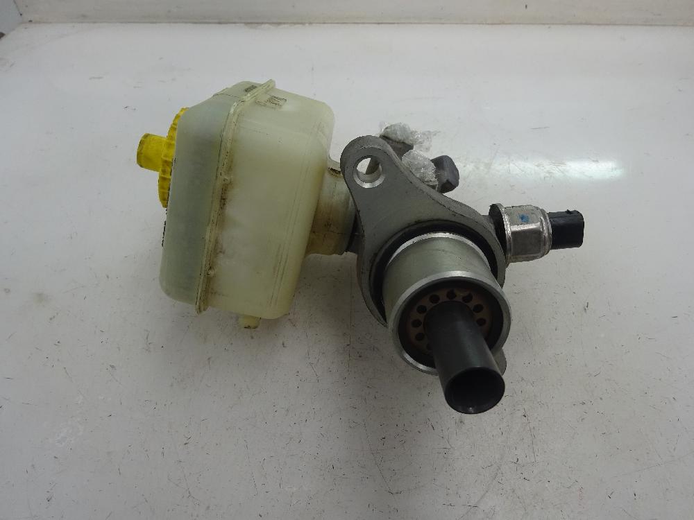 BOMBA FRENO AUDI A3 1.6 MT 102CV