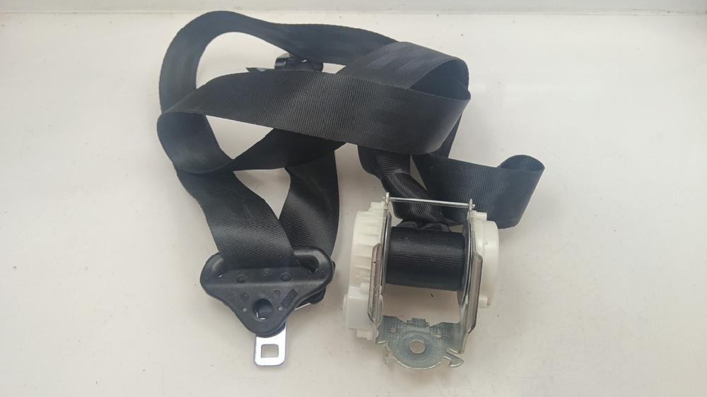 CINTURON SEGURIDAD TRASERO DERECHO CITROEN C4 CACTUS 1.2 MT 110CV | 81KW