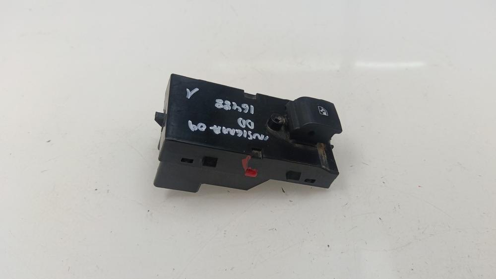 MANDO ELEVALUNAS DELANTERO DERECHO OPEL INSIGNIA 2.0 CDTI MT 130CV