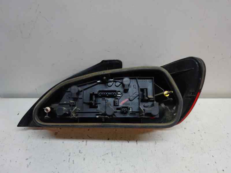 PILOTO TRASERO IZQUIERDO PEUGEOT 406 2.1 TD MT 109CV