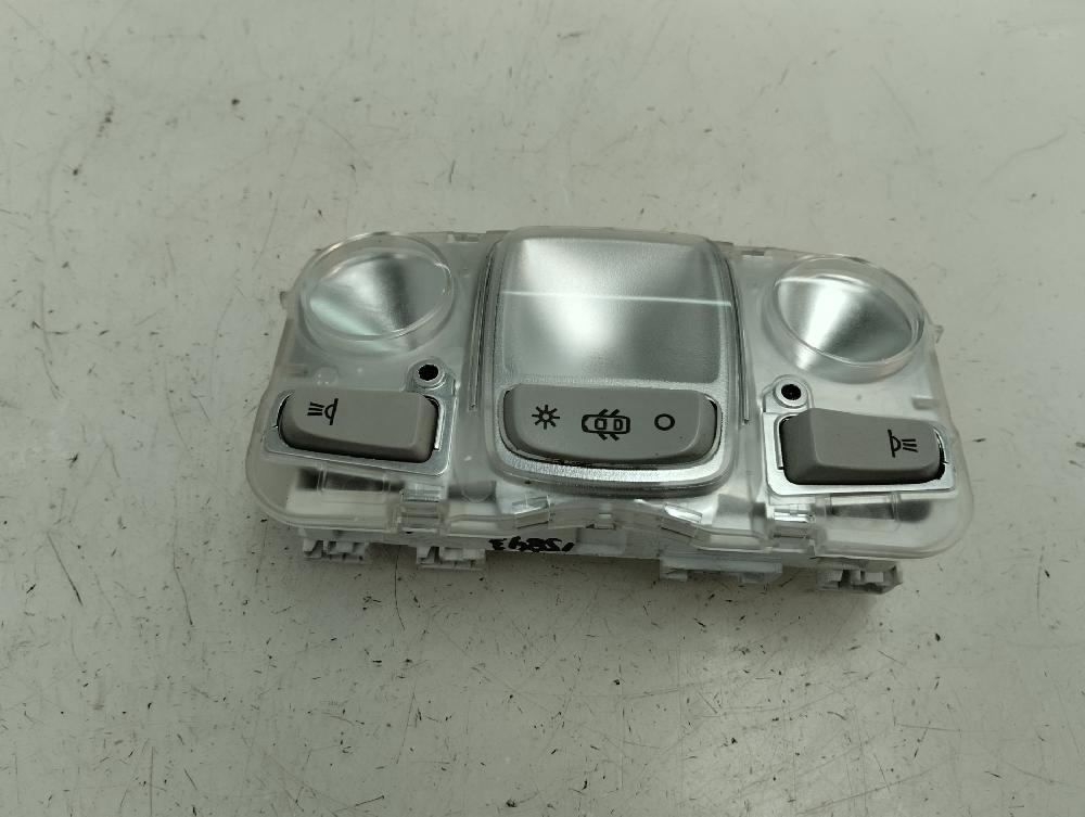 LUZ INTERIOR CITROEN C4 2018 1.2 MT 110CV | 81KW