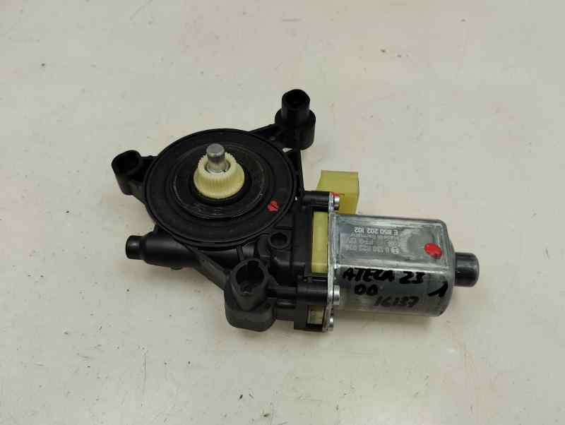 MOTOR ELEVALUNAS DELANTERO DERECHO SEAT ATECA 2.0 TDI MT 4DRIVE 150CV