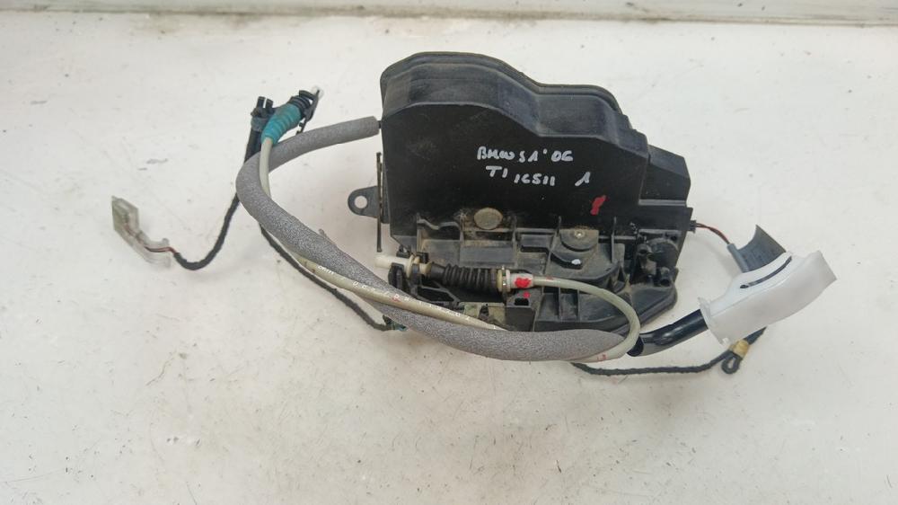 CERRADURA PUERTA TRASERA IZQUIERDA BMW SERIE 1 2006 2.0 MT 122CV | 90KW