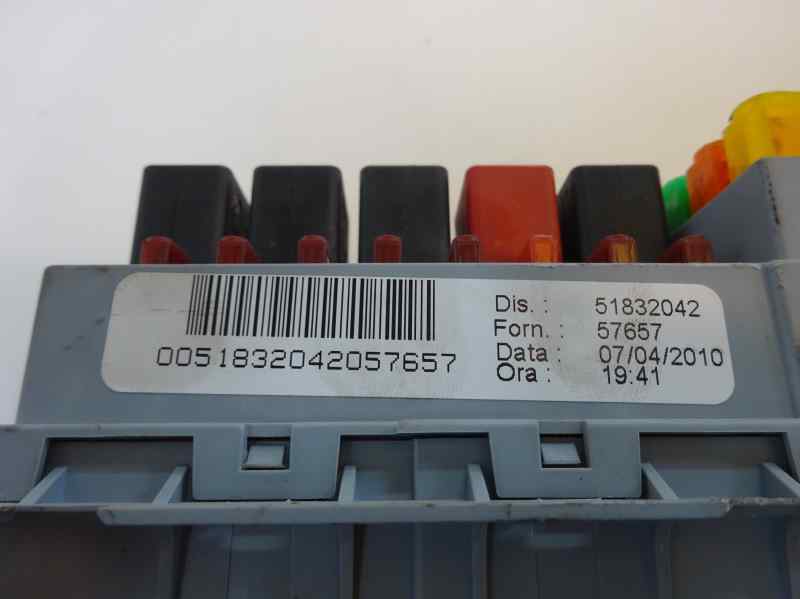 CAJA RELES FUSIBLES FIAT BRAVO 1.6 MT 103CV