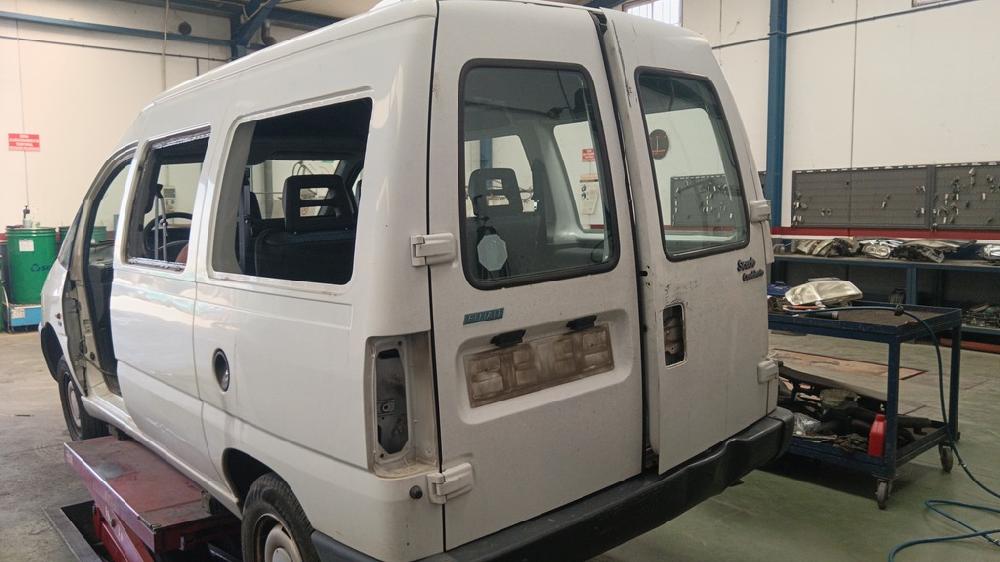 FARO DERECHO FIAT SCUDO 1998 1.9 MT 69CV | 51KW