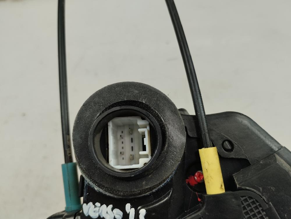 CERRADURA PUERTA TRASERA DERECHA TOYOTA VERSO 1.6 MT 132CV | 97KW
