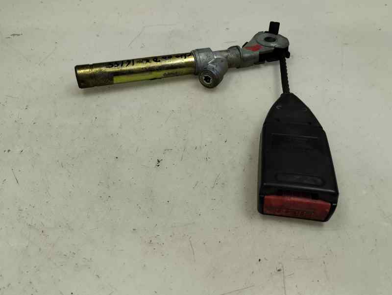 ANCLAJE CINTURON DELANTERO DERECHO RENAULT CLIO 2000 1.9 D MT 64CV | 47KW