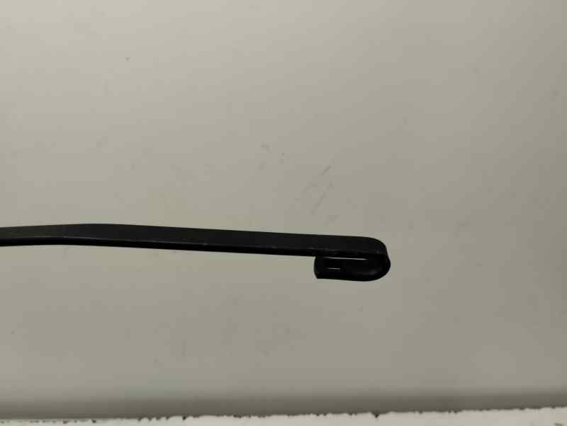 BRAZO LIMPIA DELANTERO DERECHO NISSAN NOTE 1.2 MPI MT 80CV