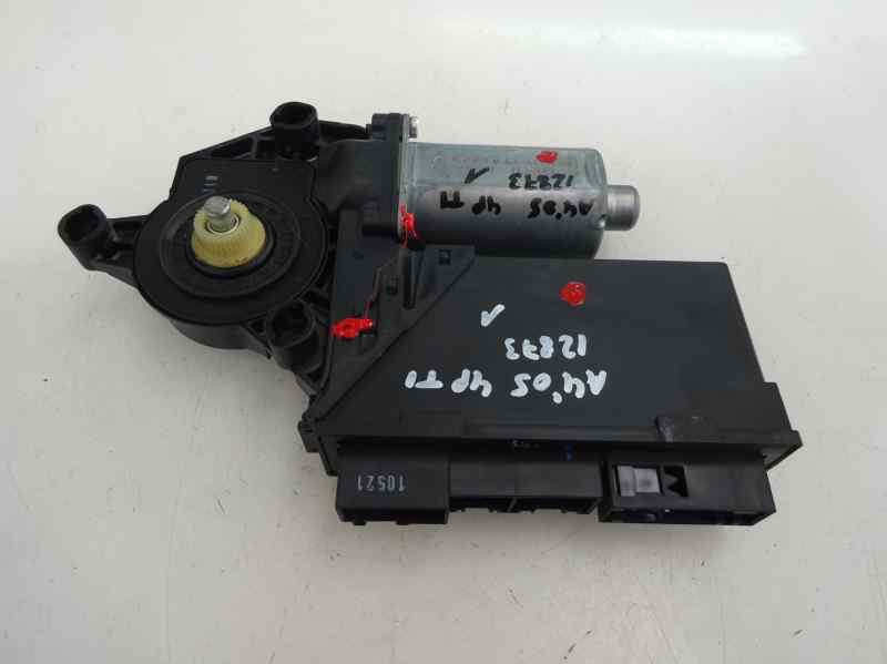 MOTOR ELEVALUNAS TRASERO IZQUIERDO AUDI A4 2005 2.5 TDI MT 163CV