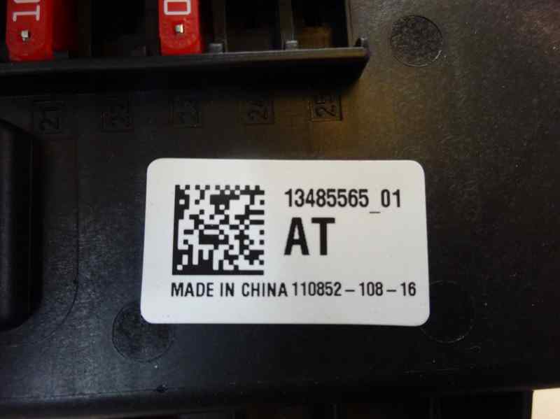 CAJA RELES FUSIBLES OPEL INSIGNIA 2.0 CDTI ECOTEC AT 163CV