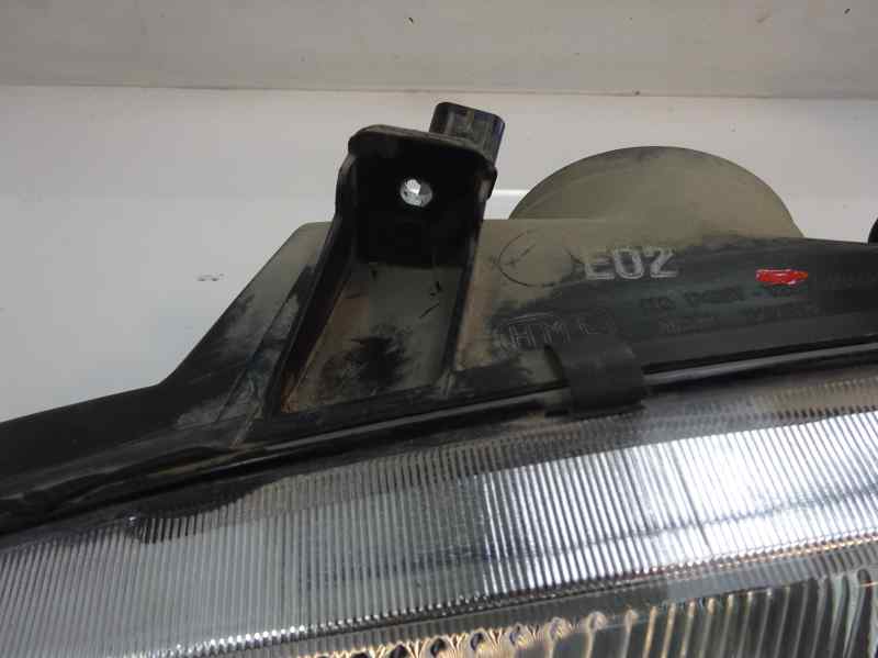 FARO IZQUIERDO HYUNDAI LANTRA 1.5 MT 86CV