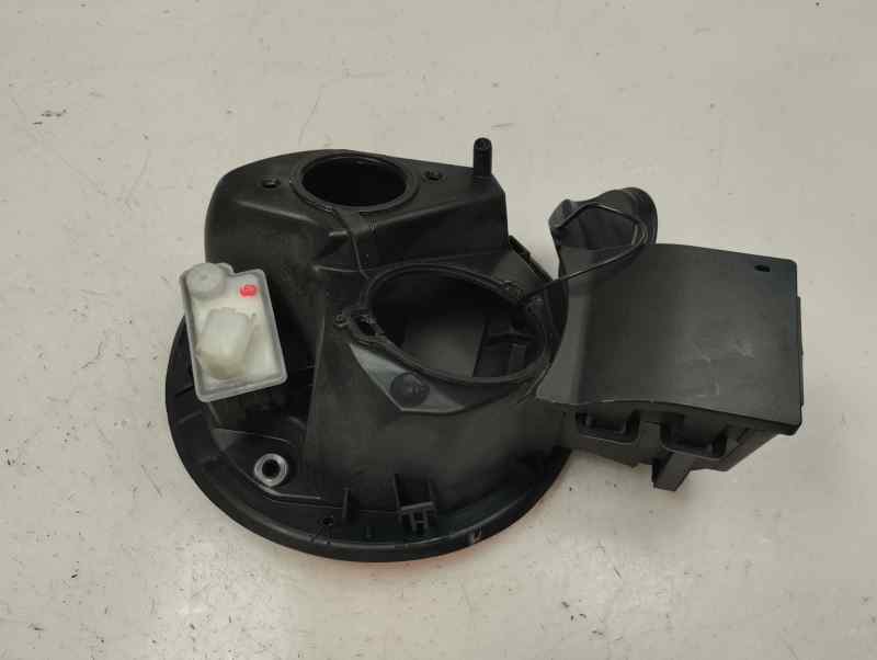 TAPA EXTERIOR COMBUSTIBLE RENAULT CLIO 1.5 MT 101CV