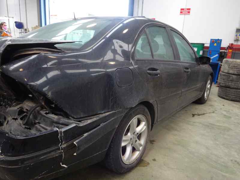 BOMBA AGUA MERCEDES BENZ CLASE C 2001 2.2 MT 143CV | 105KW
