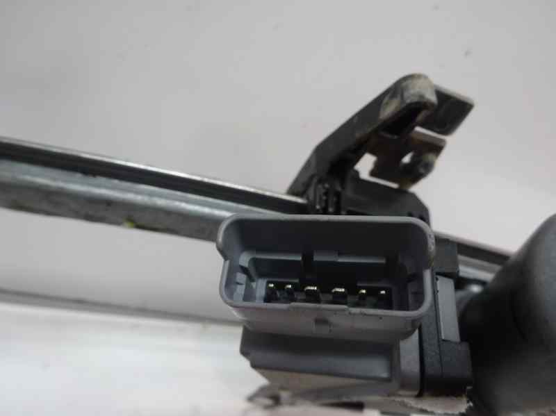 ELEVALUNAS DELANTERO IZQUIERDO CITROEN C3 1.1 MT 60CV