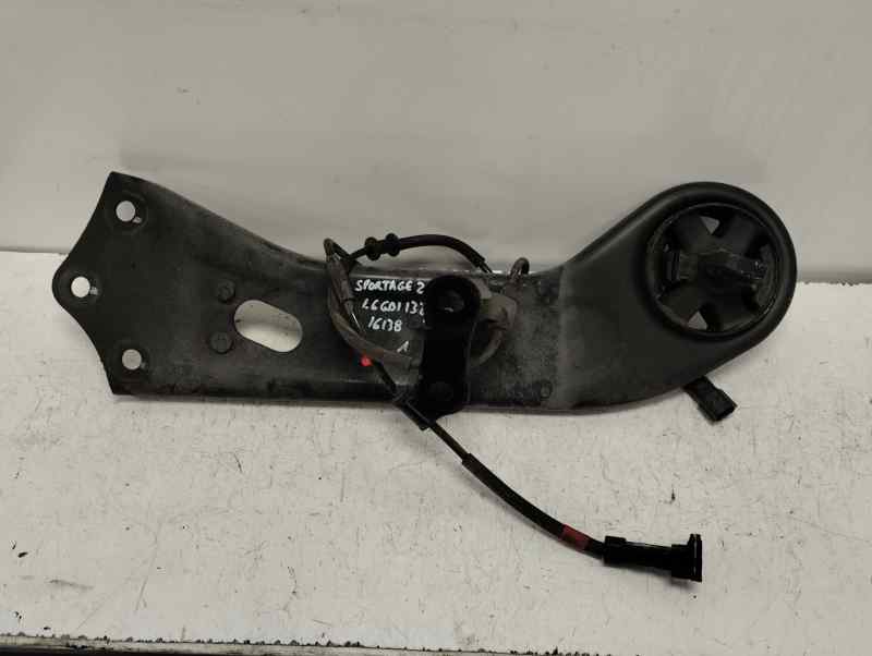 BRAZO SUSPENSION INFERIOR TRASERO DERECHO KIA SPORTAGE 1.6 GDI MT 132CV