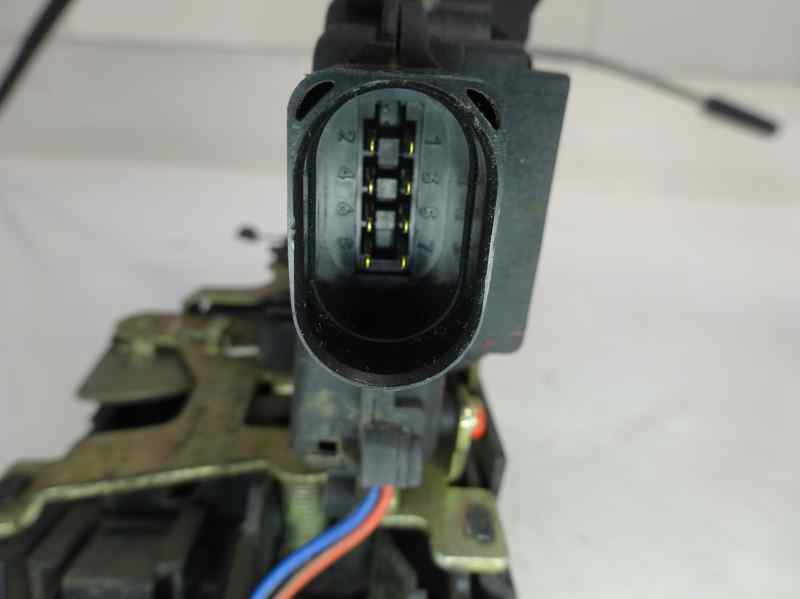 CERRADURA PUERTA DELANTERA DERECHA VOLKSWAGEN GOLF 1.9 TDI MT 110CV | 81KW