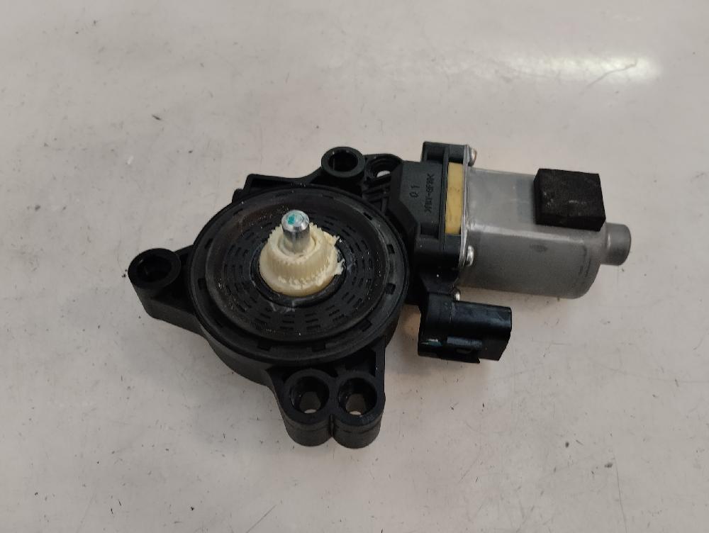 MOTOR ELEVALUNAS TRASERO IZQUIERDO HYUNDAI I30 1.4 MT 100CV | 73KW