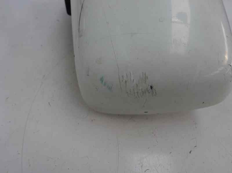 RETROVISOR IZQUIERDO FORD ESCORT 1.8 MT 105CV | 77KW