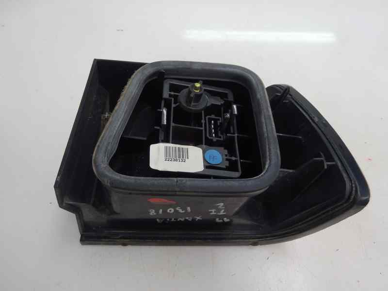 PILOTO TRASERO IZQUIERDO CITROEN XANTIA 2.0 MT 132CV