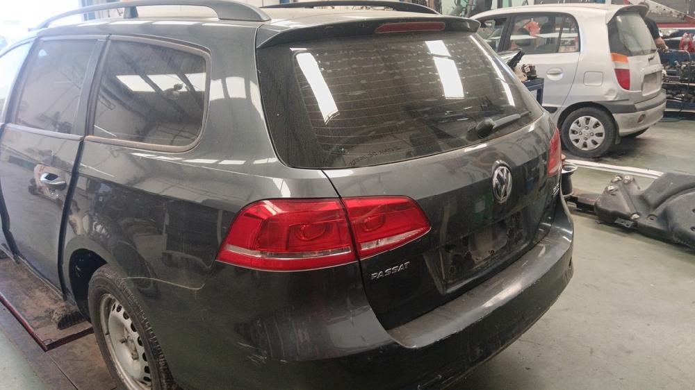 MANDO MULTIFUNCION VOLKSWAGEN PASSAT PASSAT 2.0 140CV TDI 103KW