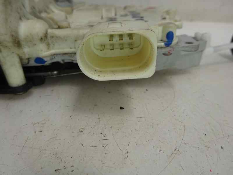 CERRADURA PUERTA TRASERA DERECHA AUDI A4 2.0 TDI MT QUATTRO 140CV