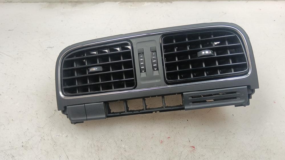 REJILLA AIREADORA CENTRAL VOLKSWAGEN POLO 1.4 MT 75CV | 55KW