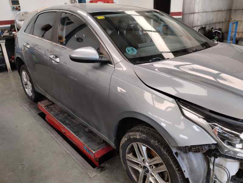 CLAXON KIA CEED 1.6 CRDI MT 136CV