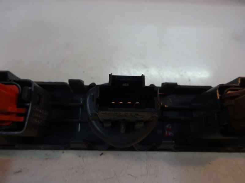 WARNING RENAULT CLIO 2003 1.5 DCI MT 80CV