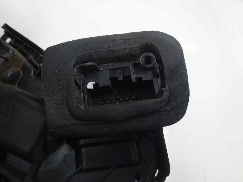 CERRADURA PUERTA TRASERA DERECHA VOLKSWAGEN POLO 2012 1.2 TDI MT 75CV