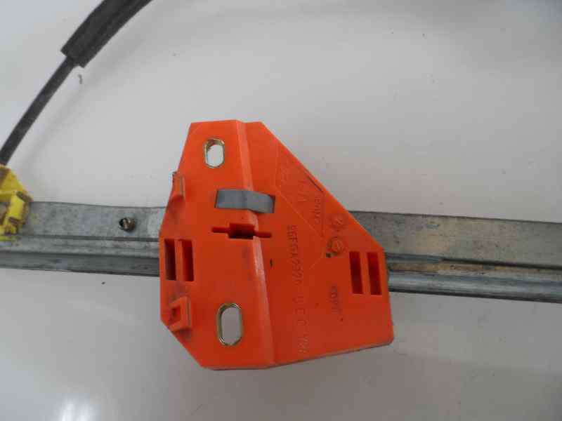 ELEVALUNAS DELANTERO IZQUIERDO FORD FIESTA 1.3 MT 60CV | 44KW