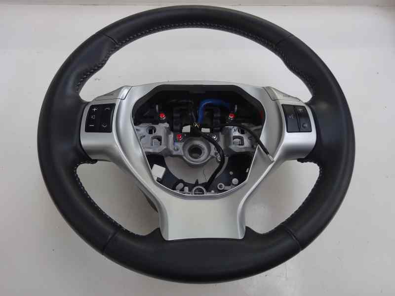 VOLANTE LEXUS CT 1.8CVT 99CV | 73KW