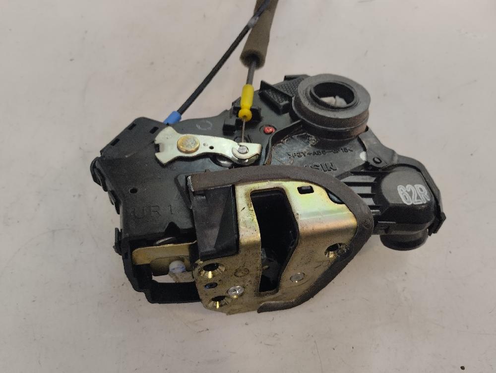 CERRADURA PUERTA DELANTERA DERECHA TOYOTA COROLLA VERSO 2.2 TD MT 136CV