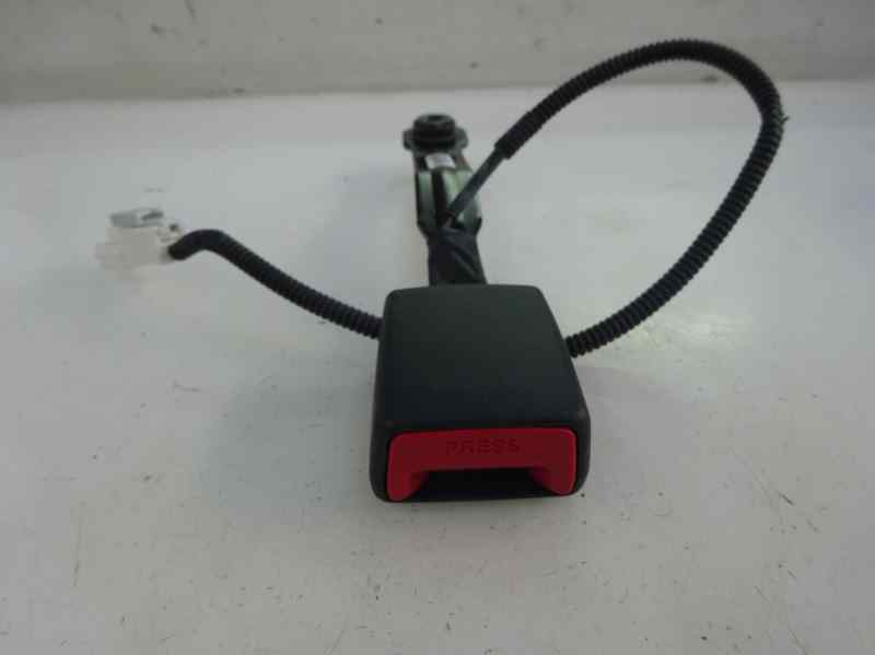 ANCLAJE CINTURON DELANTERO IZQUIERDO KIA STONIC 1.0 MT 100CV | 74KW