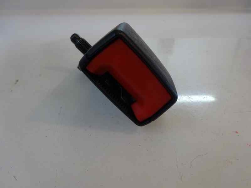 ANCLAJE CINTURON TRASERO CENTRAL OPEL CORSA 1.3 CDTI MT 90CV