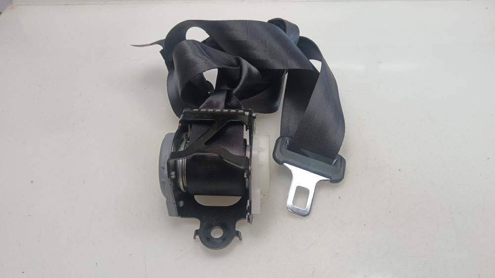 CINTURON SEGURIDAD TRASERO IZQUIERDO RENAULT CAPTUR 1.3 MT 130CV | 96KW