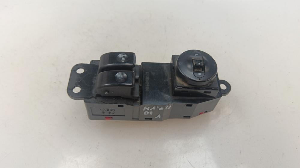 MANDO ELEVALUNAS DELANTERO IZQUIERDO HYUNDAI H1 2.5 TD MT 99CV | 73KW