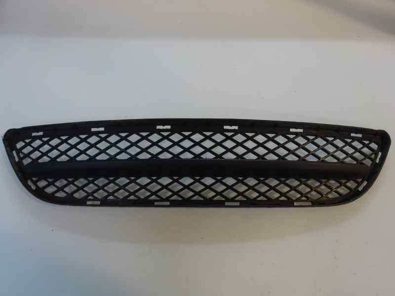 REJILLA PARAGOLPES CENTRAL BMW SERIE 3 2.0 320D MT 163CV