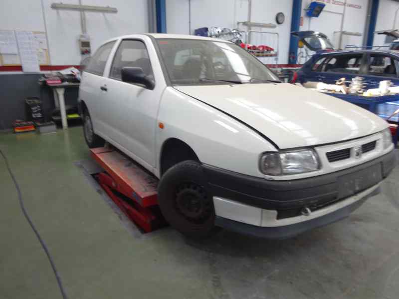 FARO DERECHO SEAT IBIZA 1995 1.0 MT 45CV | 33KW