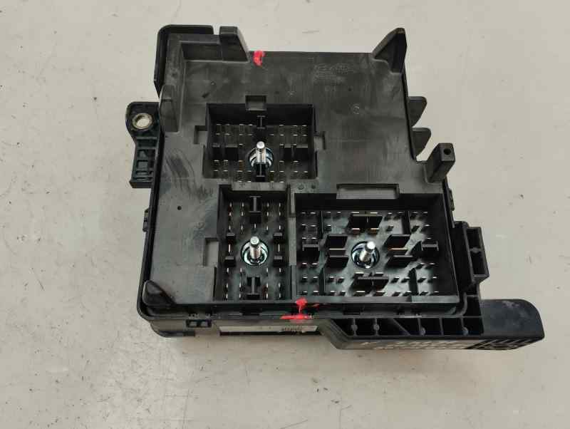 CAJA RELES FUSIBLES KIA CEED 1.6 MT 116CV | 85KW