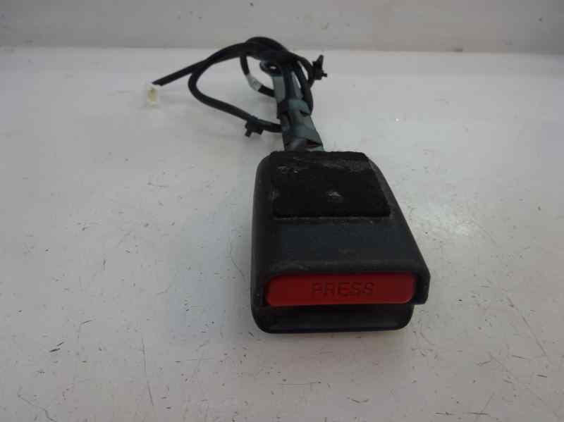 ANCLAJE CINTURON DELANTERO IZQUIERDO NISSAN QASHQAI 1.3 MT 140CV | 103KW