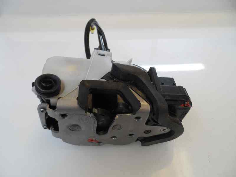 CERRADURA PUERTA TRASERA DERECHA OPEL ASTRA 1.7 CDTI MT 110CV