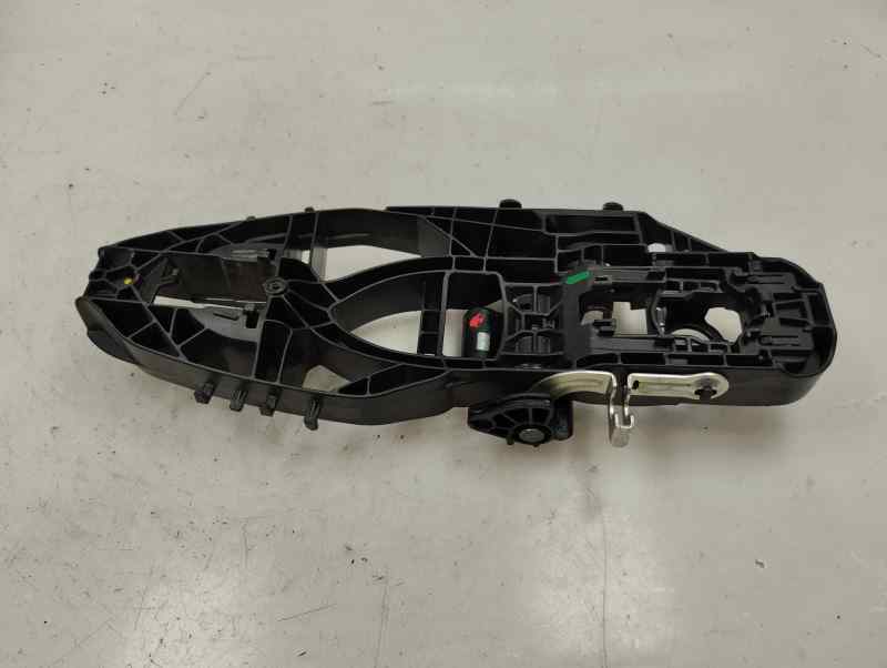 SOPORTE MANETA EXTERIOR DELANTERA DERECHA FORD FIESTA 1.0 ECOBOOST MT 100CV | 74KW
