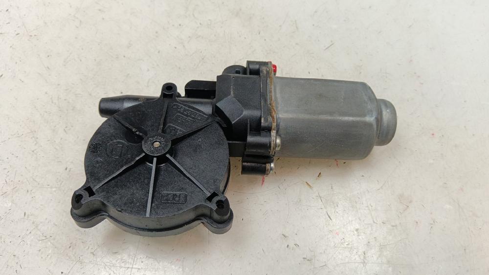 MOTOR ELEVALUNAS DELANTERO DERECHO NISSAN PRIMERA 2.2 DTI MT 126CV | 93KW