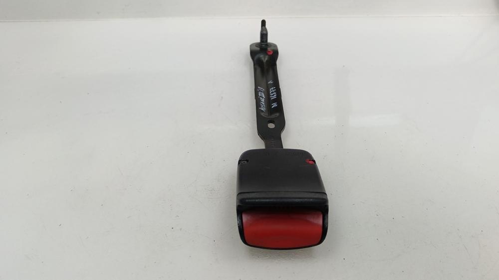 ANCLAJE CINTURON DELANTERO IZQUIERDO RENAULT MEGANE 1.2 TCE MT 115CV