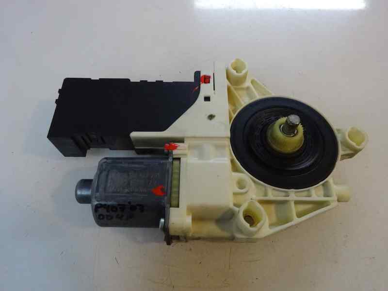 MOTOR ELEVALUNAS DELANTERO DERECHO PEUGEOT 407 2.0 HDI MT 136CV