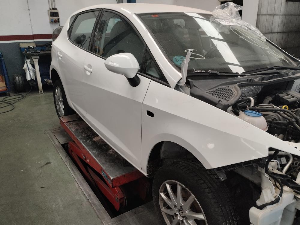 GUANTERA SEAT IBIZA 2016 1.2 TSI MT 90CV