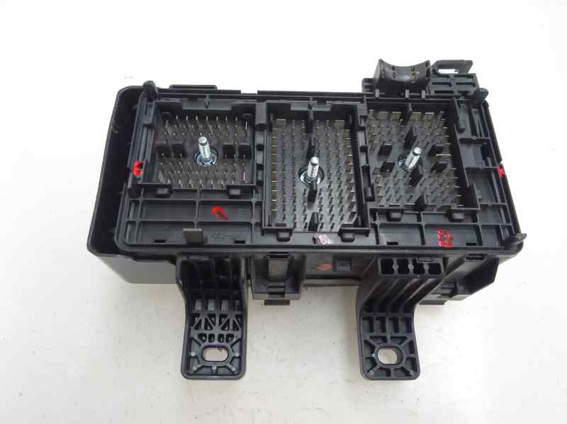 CAJA RELES FUSIBLES HYUNDAI SONATA 2.4 MT 162CV