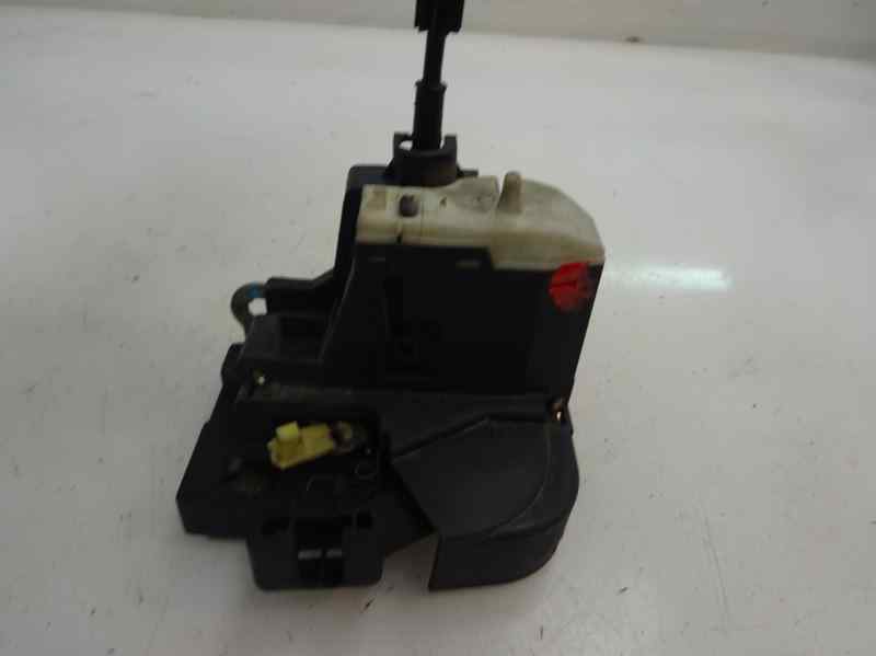 CERRADURA PUERTA DELANTERA IZQUIERDA RENAULT CLIO 1.2 MT 75CV