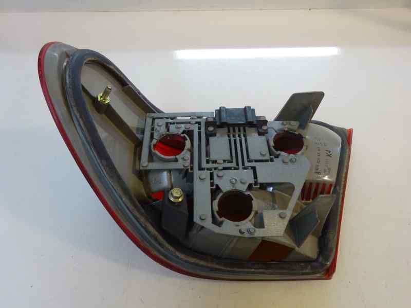 PILOTO TRASERO IZQUIERDO MERCEDES BENZ CLASE E 2.2 E 200 CDI MT 102CV